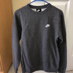 Nike sweatshirt (S)